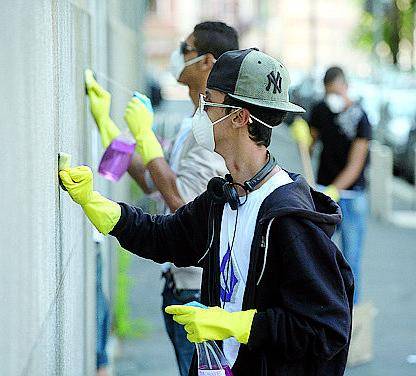 Vandalismi, duecento writer a processo. Confedilizia: «Denunciate»