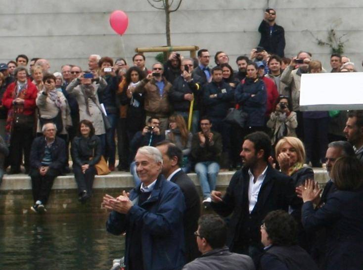 Palloncini a peso d'oro per la Darsena