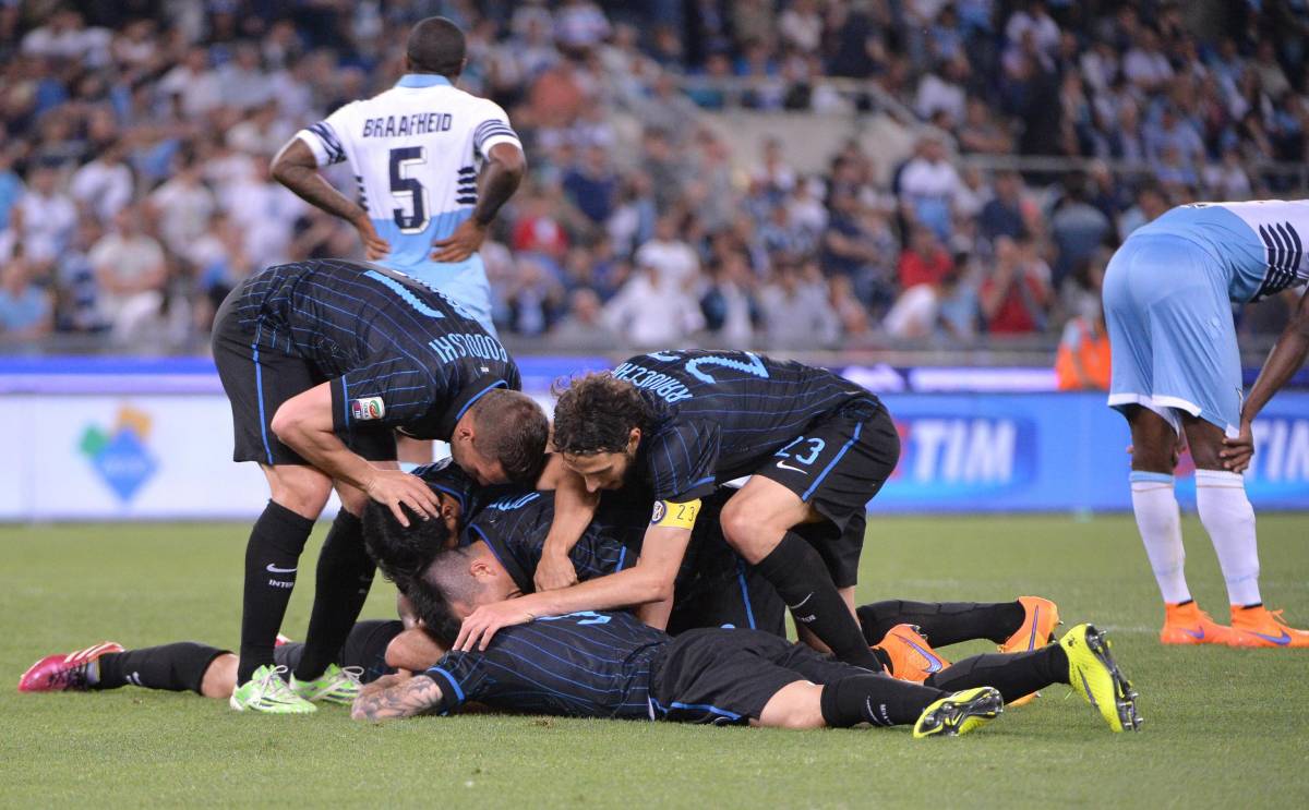 L'Inter piega la Lazio in nove e vede l'Europa League