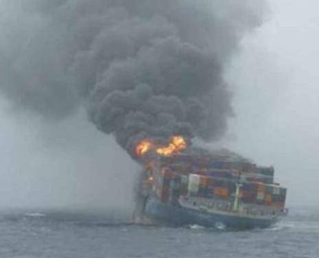 Gli islamisti di Tripoli bombardano una nave turca
