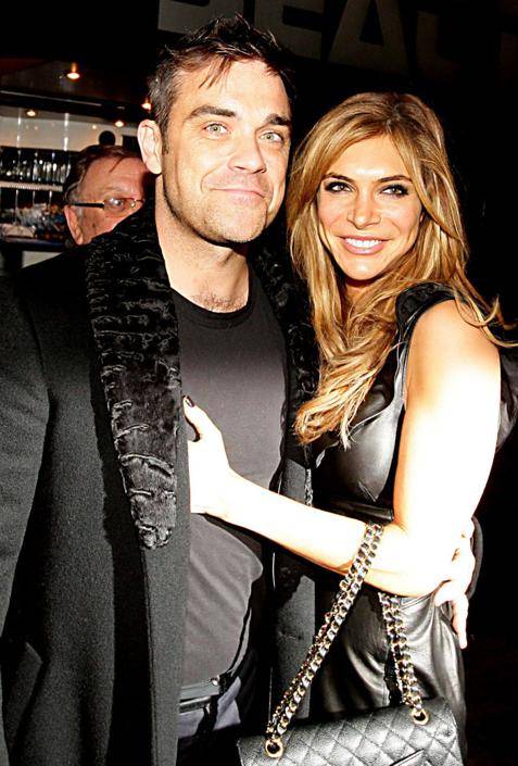 Robbie Williams e la moglie accusati di molestie sessuali