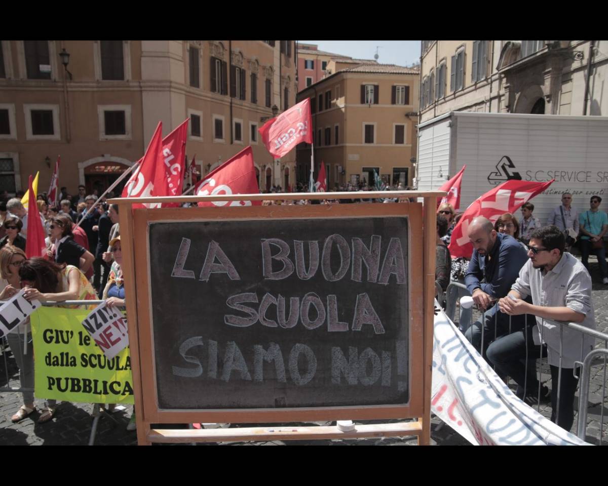 Scuola, Renzi tira dritto: "Nessun ricatto". In Senato pressing sulle opposizioni
