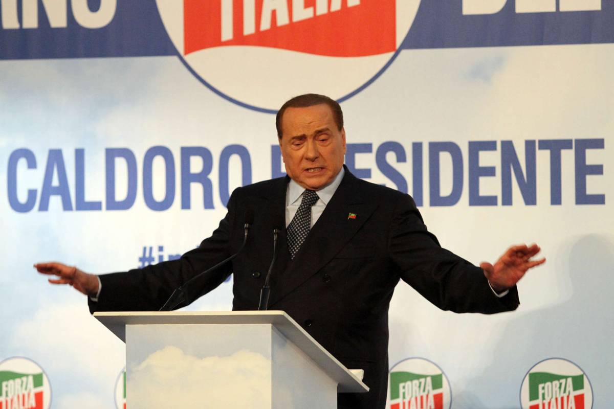 Berlusconi: "Le Regionali? hanno importanza politica: nel 2000 D'Alema lasciò"