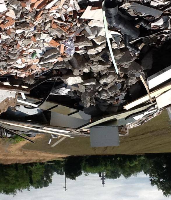 Rottami, rifiuti e degrado È la discarica Parco Sud