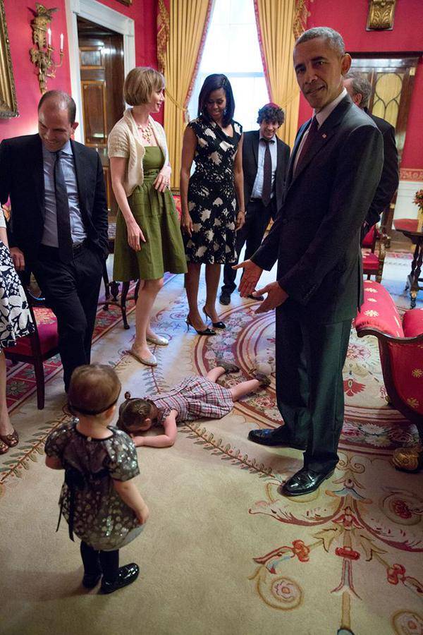 Un pianto a dirotto davanti a Barack e Michelle Obama (Clicca per ingrandire la foto)