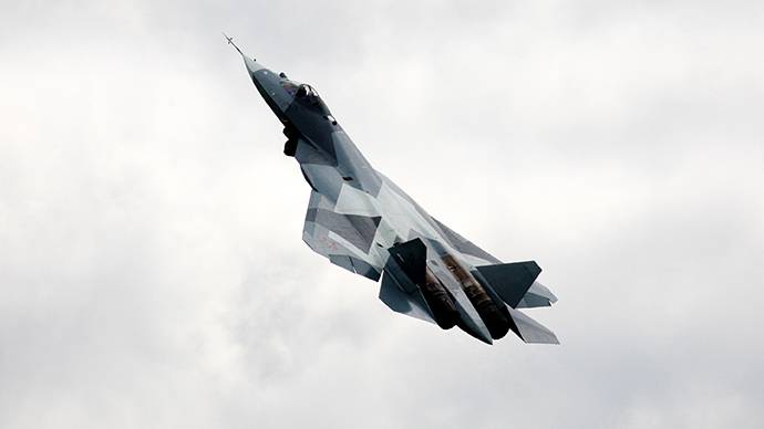 Ecco il nuovo caccia di Putin: "Meglio di quelli Usa e degli F35"