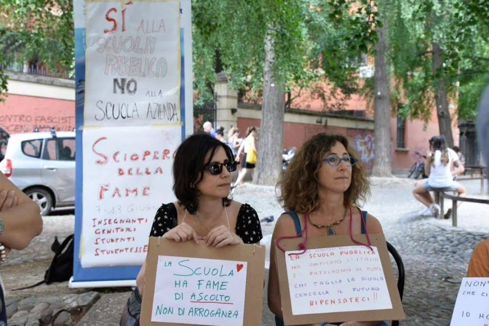 Bologna, sciopero della fame contro la "Buona Scuola"