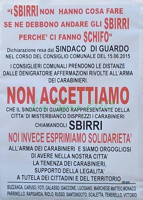 "Gli sbirri ci fanno schifo". Sindaco di sinistra offende l'Arma