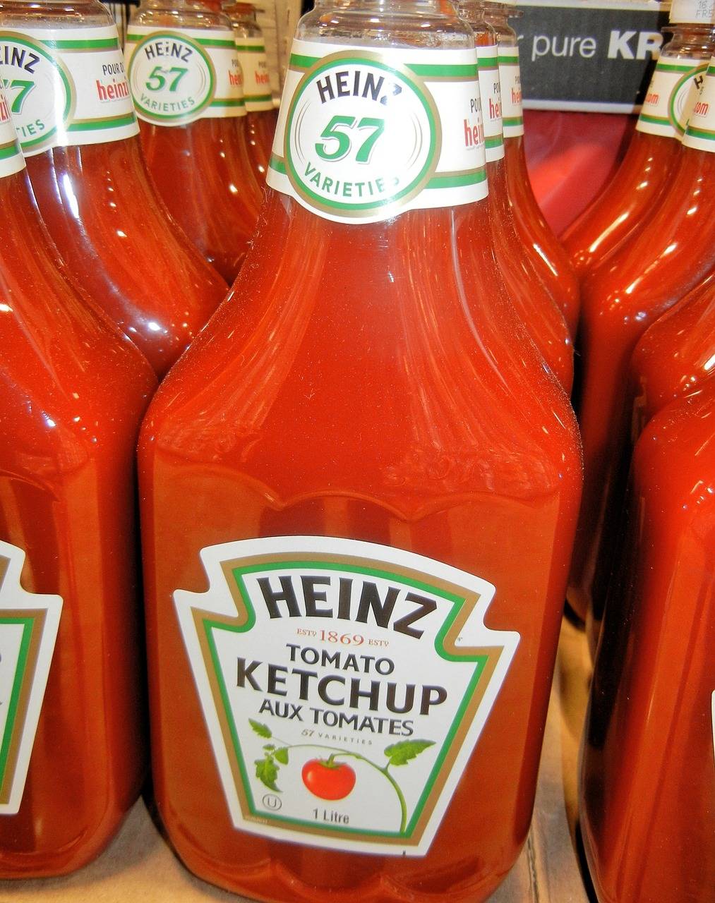 Ora la guerra dei dazi tocca ketchup e cerotti