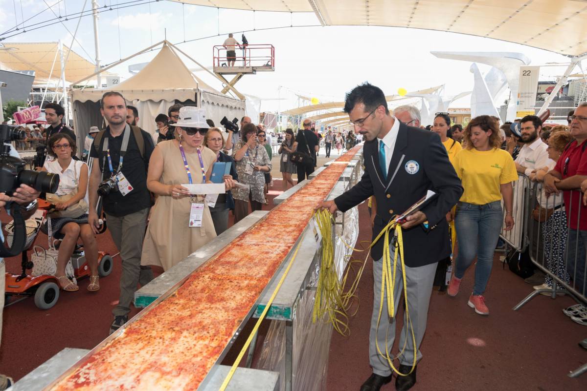 Expo, la pizza da record va di traverso a Boeri