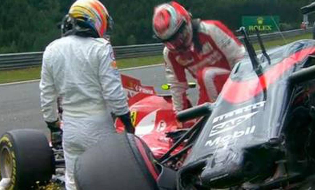 Gp Austria, incidente tra Alonso e Raikkonen