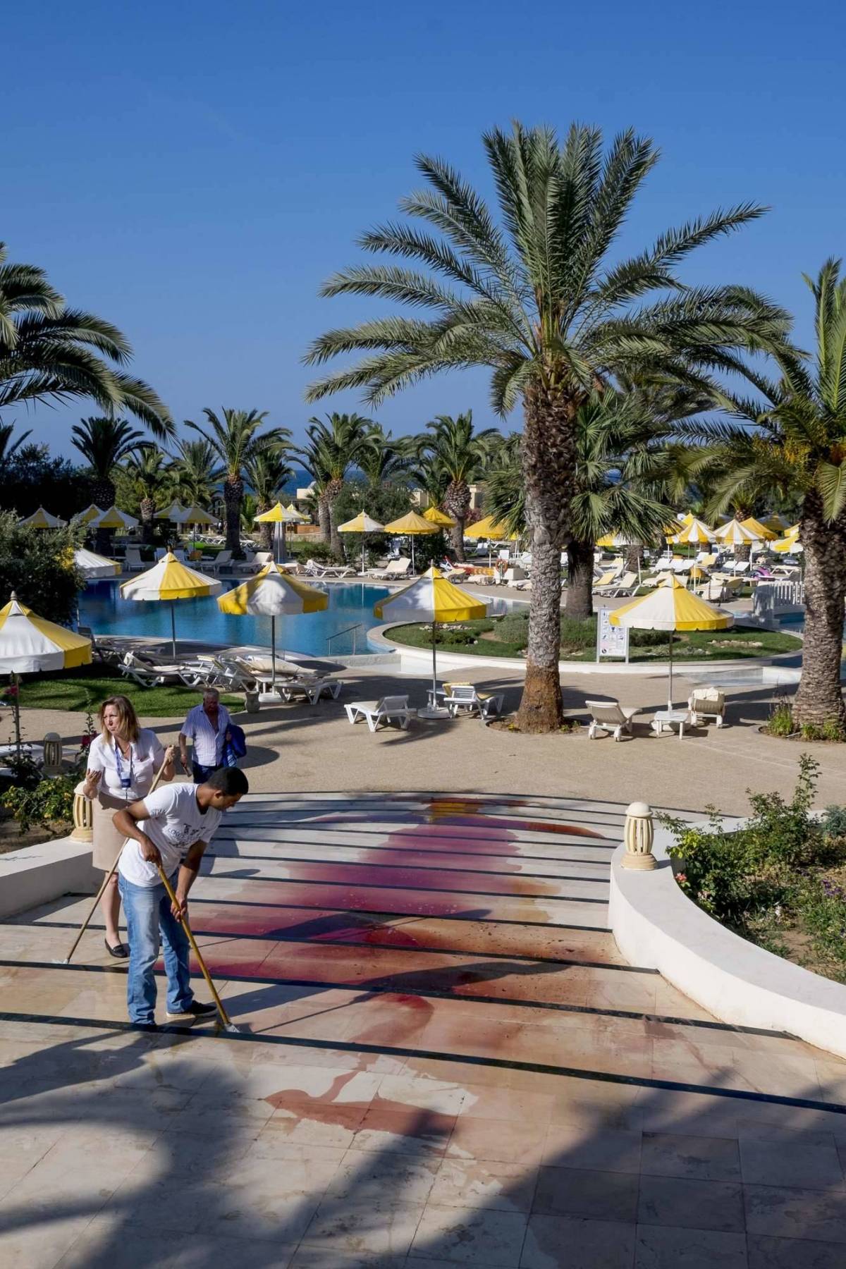 "Possibili altri attacchi contro resort in Tunisia"