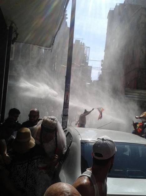 Gay Pride a Istanbul: polizia disperde corteo