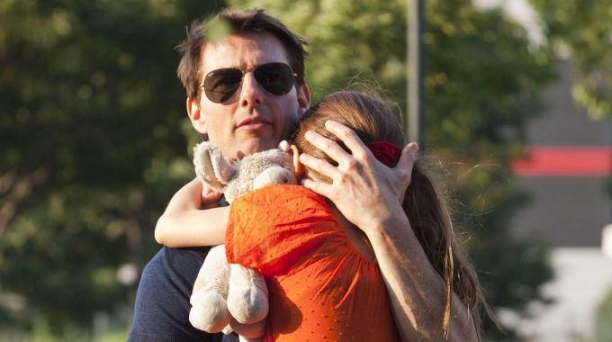 Tom Cruise lascia Scientology per amore della figlia Suri