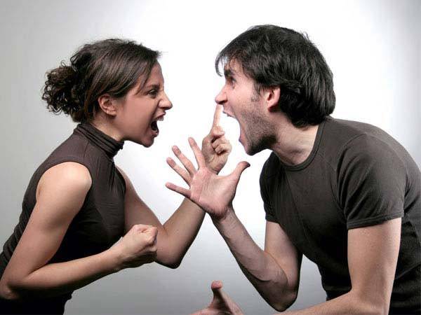 Lo dice la legge: litigare tra marito e moglie non è reato