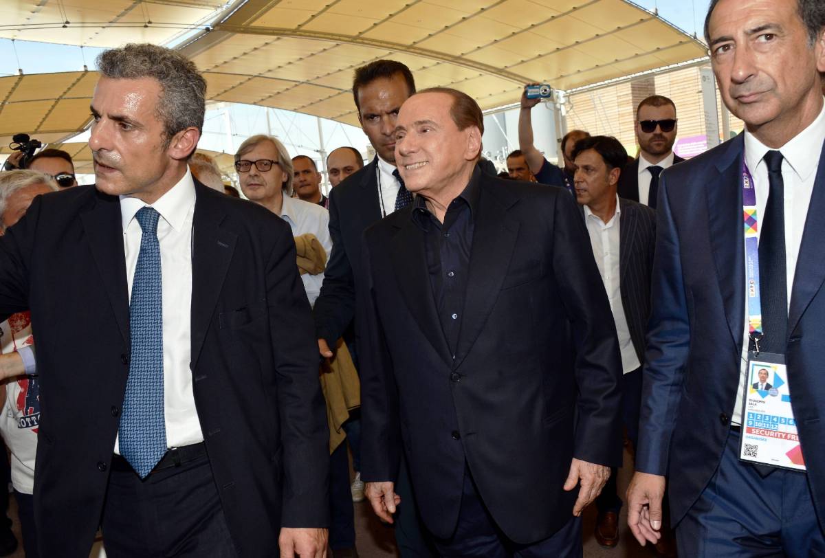 Berlusconi: "Ibra? Se viene, lo prendiamo"