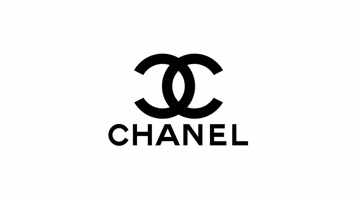 Falsi prodotti "Chanel" nei negozi esclusivi: Blitz della Gdf a Salerno