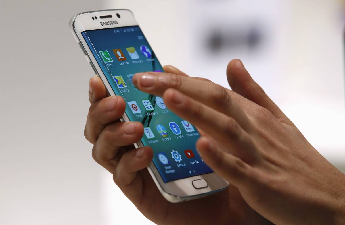 Volete uno smartphone Samsung? I prezzi potrebbero calare un po'...