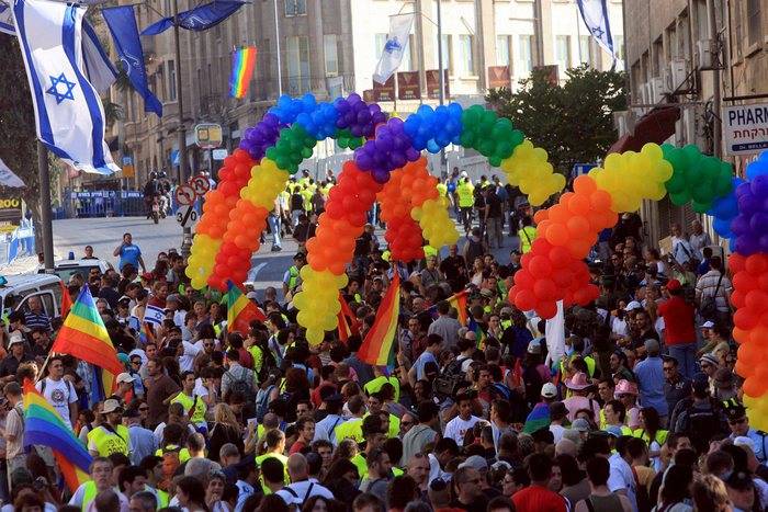 Gerusalemme, aggressione al gay pride: 6 accoltellati