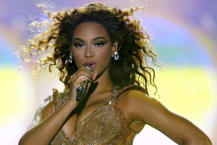 Beyoncé Knowles, 1310 diamanti sulle scarpe da 200.000 sterline