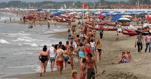 Forte dei Marmi si arrende soltanto alla nostalgia