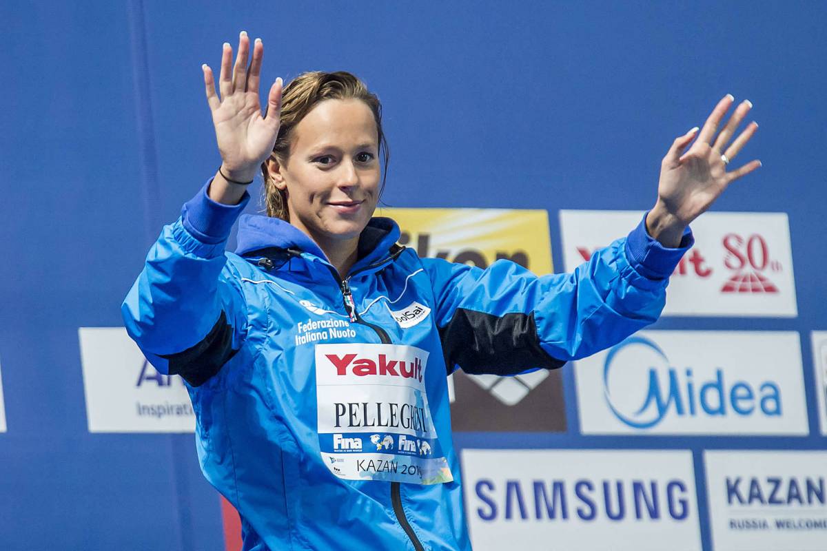 Mondiali di nuoto, la Pellegrini trascina la 4x200 stile alla medaglia d’argento