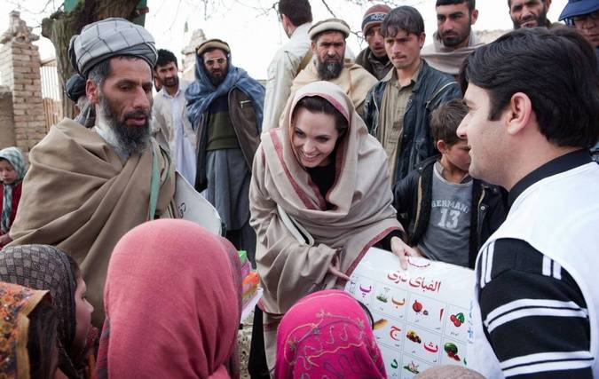 Angelina Jolie in Afghanistan nel 2011