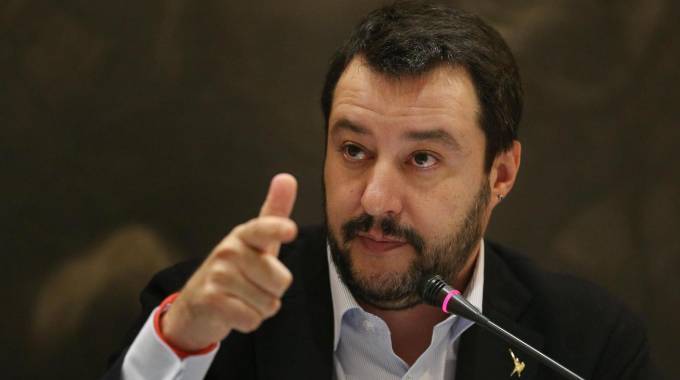 Salvini: "Leadership del centrodestra verrà dalle piazze"