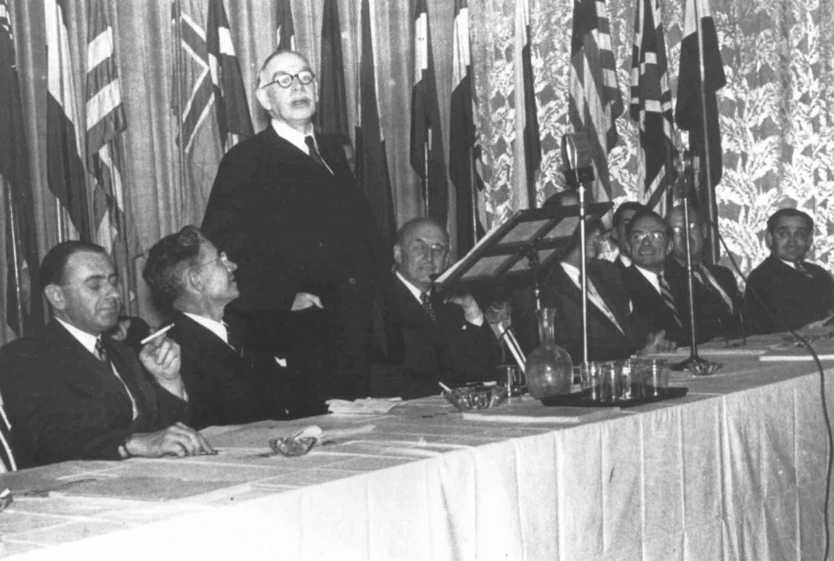 La "battaglia" di Bretton Woods mise in ginocchio l'Inghilterra