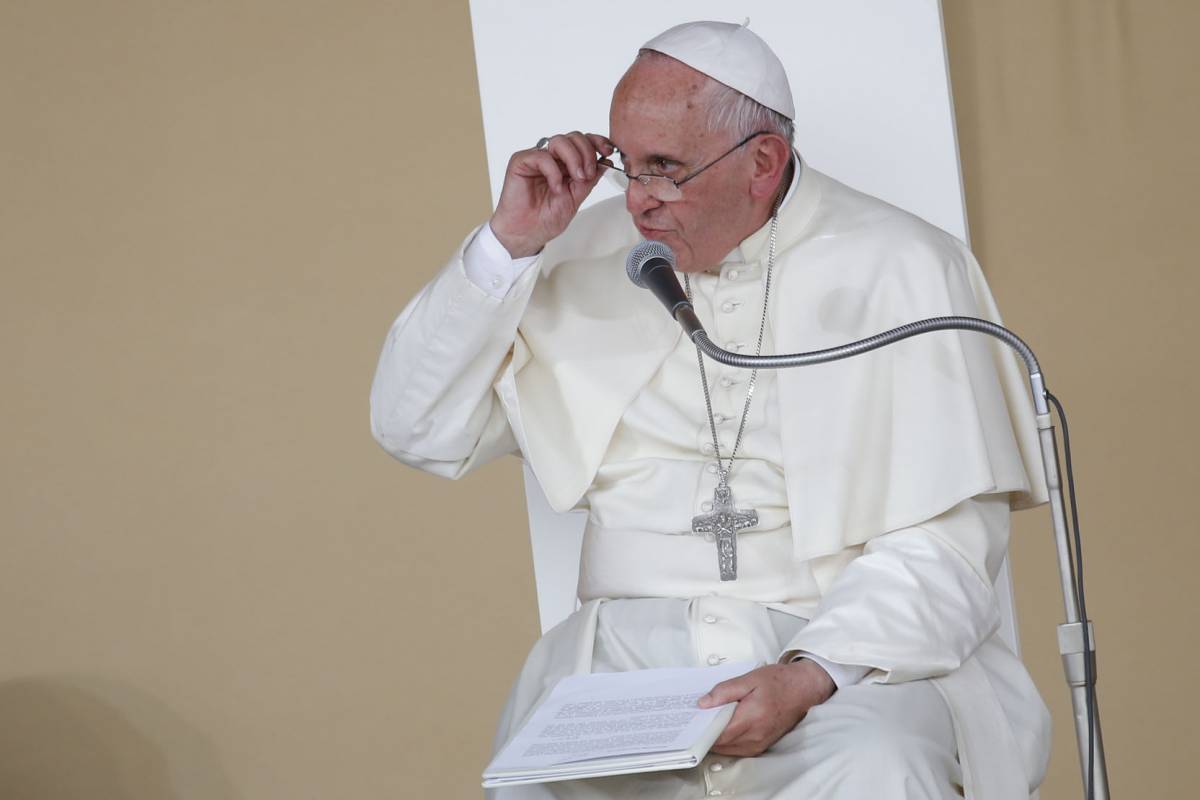 Il Papa: "Basta stragi di migranti"