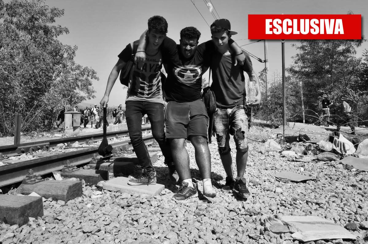 Migranti alla frontiera greco-macedone. Foto di Maurizio Faraboni