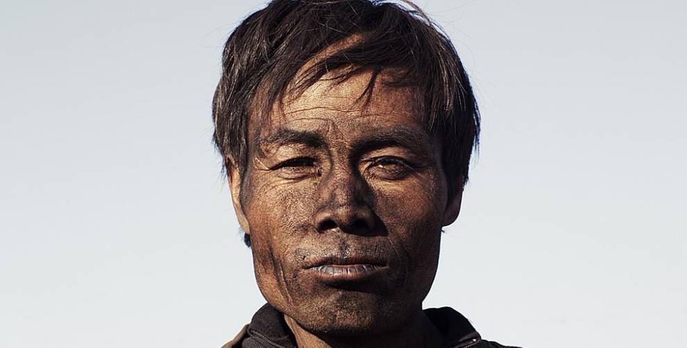 Tra miniere e polvere, "Behemoth" racconta il nuovo maoismo cinese
