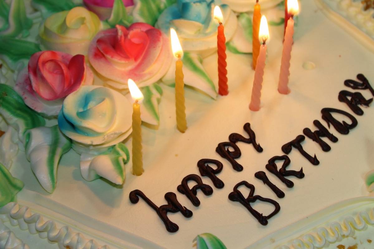 "Happy birthday", copyright Warner non valido: la canzone è di tutti