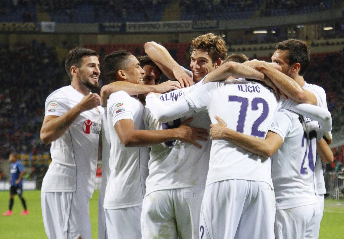 La Fiorentina travolge l'Inter: 1-4 a San Siro