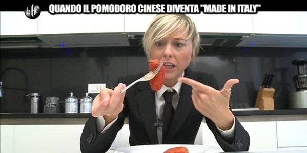 Le Iene: così il pomodoro cinese diventa Made in Italy