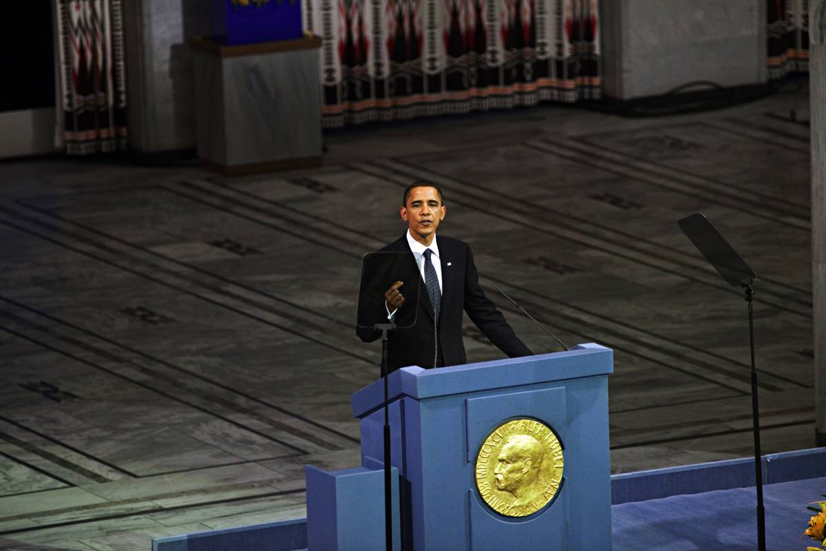 Ombre sul Nobel per la Pace: "Obama non lo meritava"