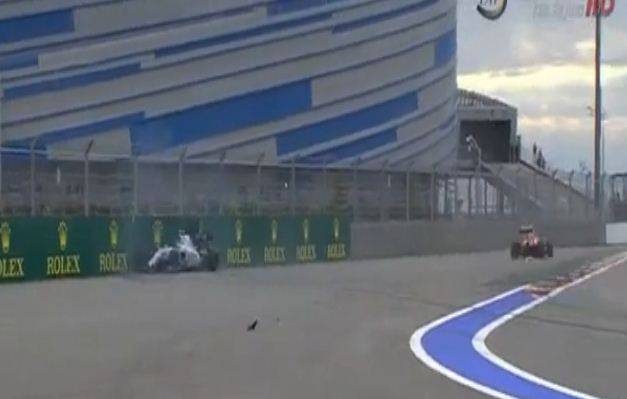 Kimi Raikkonen penalizzato: titolo costruttori alla Mercedes