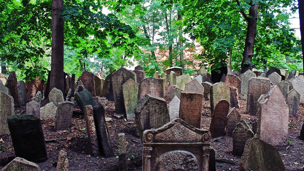Halloween si avvicina: ecco i 5 cimiteri più inquietanti del mondo