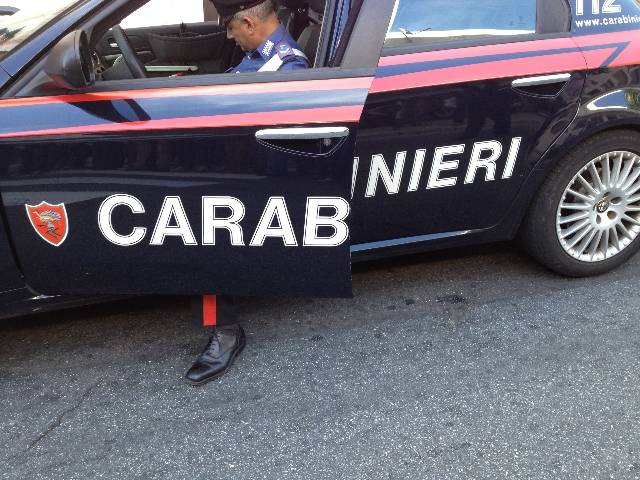 Napoli, carabinieri smascherano trenta falsi invalidi
