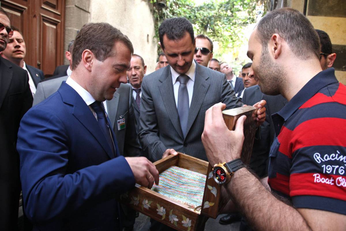 Il premier Medvedev e Assad a Damasco nel 2010