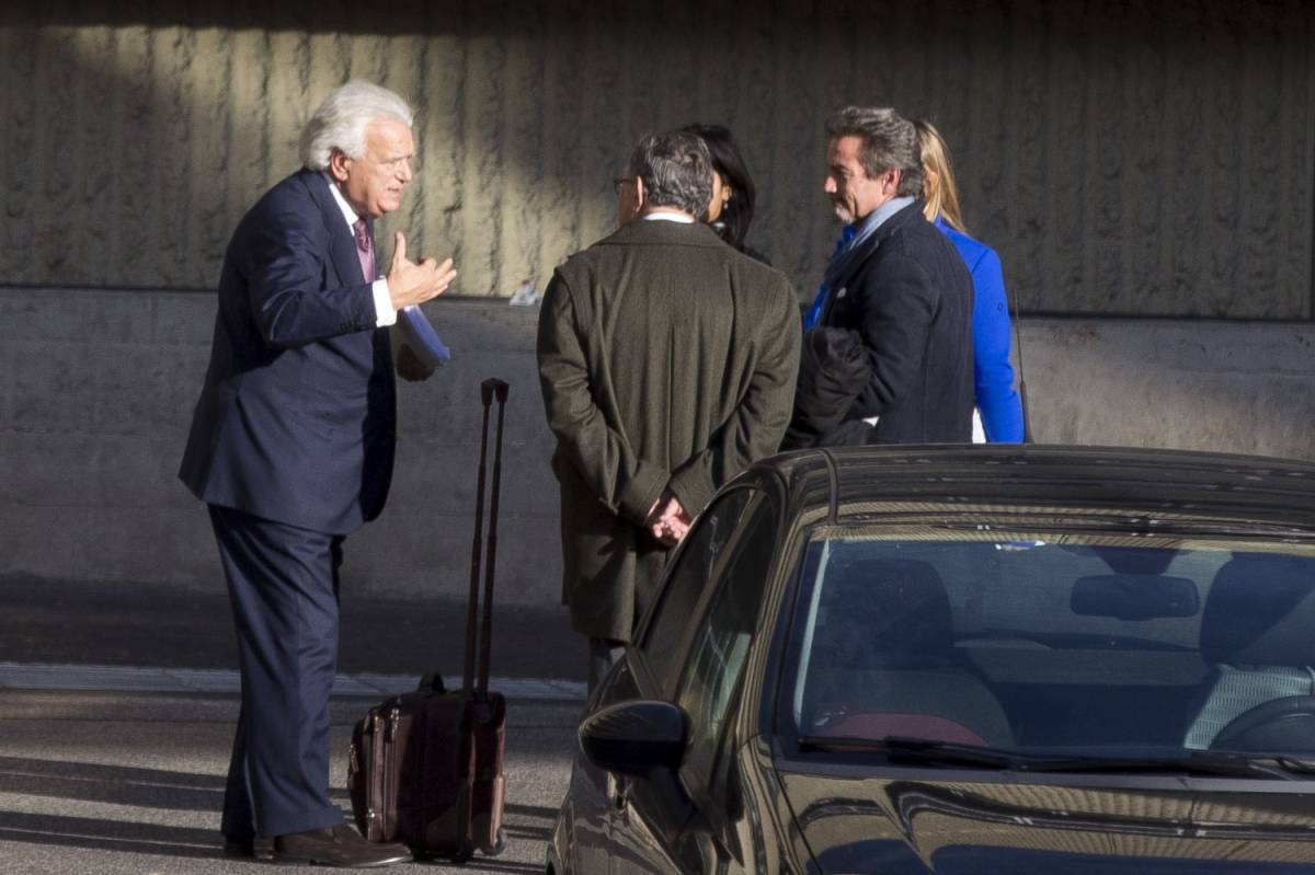Denis Verdini esce dal Tribunale di Piazzale Clodio