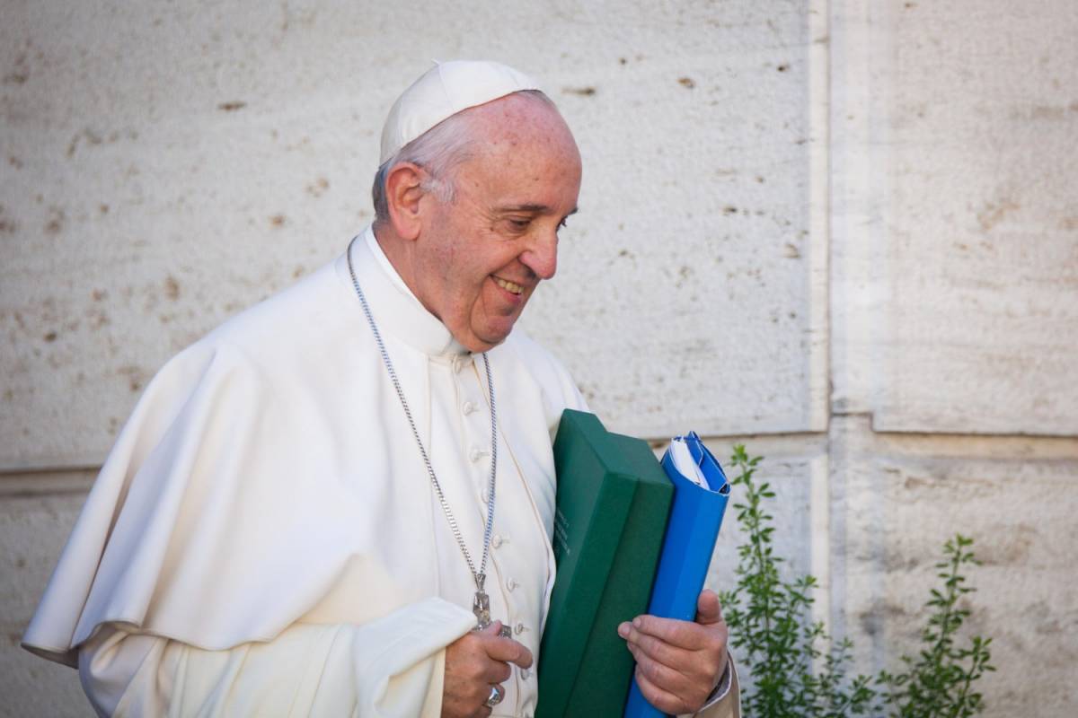 Papa Francesco chiude il Sinodo con tre doni per i vescovi
