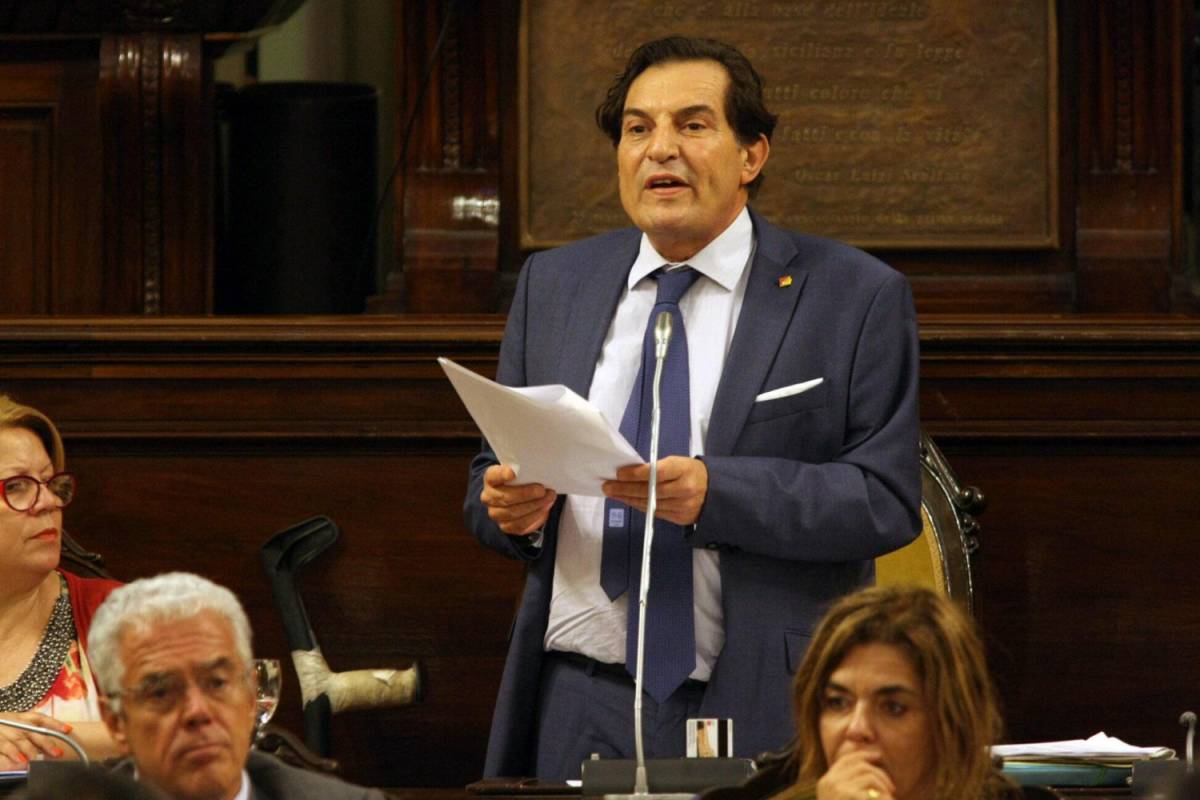 I parlamentari siciliani lavorano solo 17 minuti al giorno