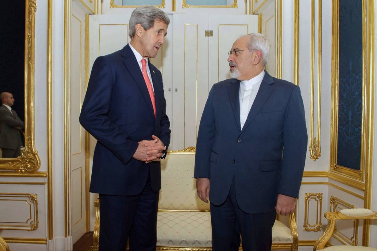 Il Segretario di Stato Kerry e il ministro degli Esteri Zarif a Vienna