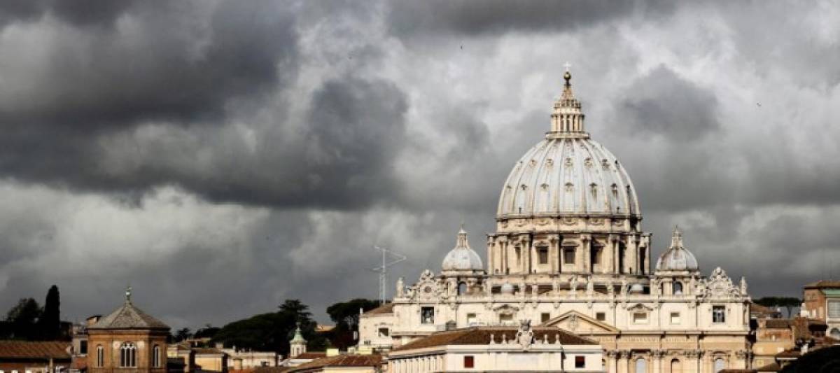 Scandalo sui conti del Vaticano, il Papa sapeva tutto dal 2013