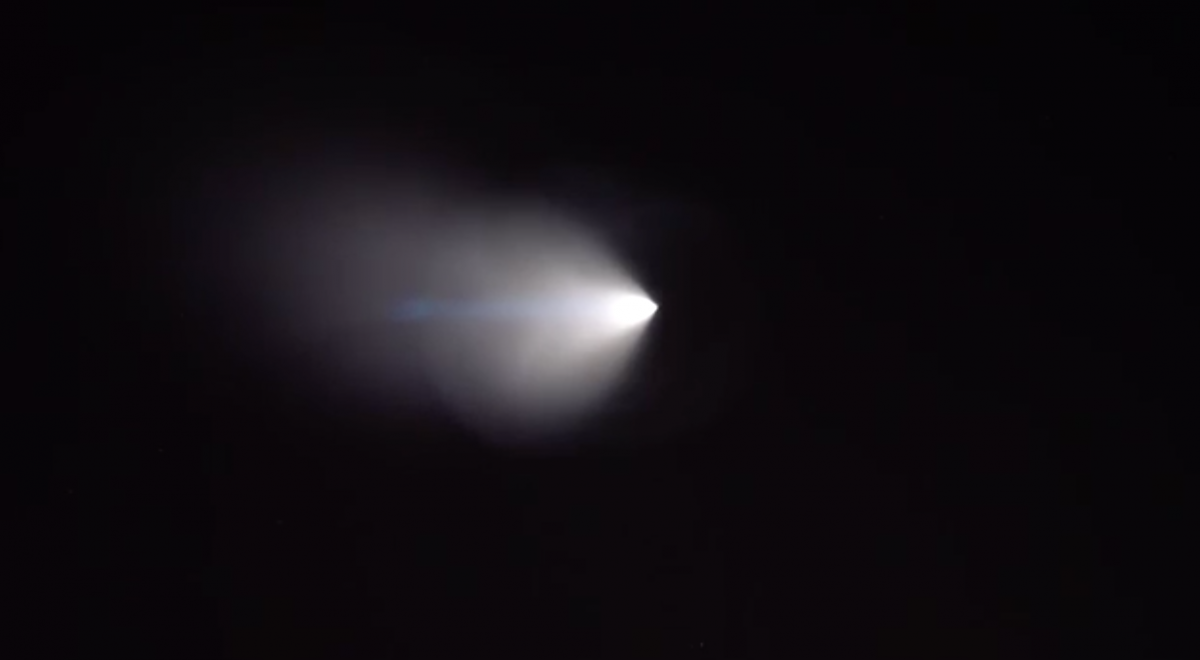 La luce che spaventa gli Usa: ufo o cometa? La Marina: "E' un missile"