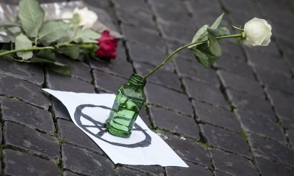 Attacco di Parigi, a mezzogiorno un minuto di silenzio anche in Italia
