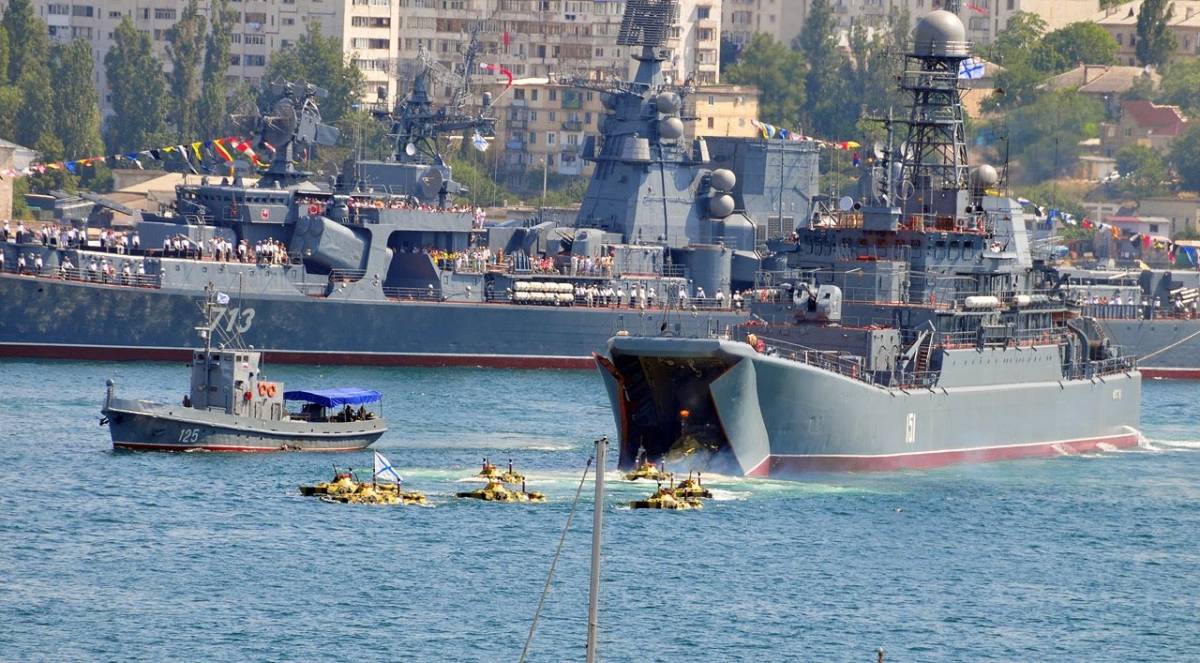 Ancora tensioni nel mar Nero: la Russia devia una nave turca