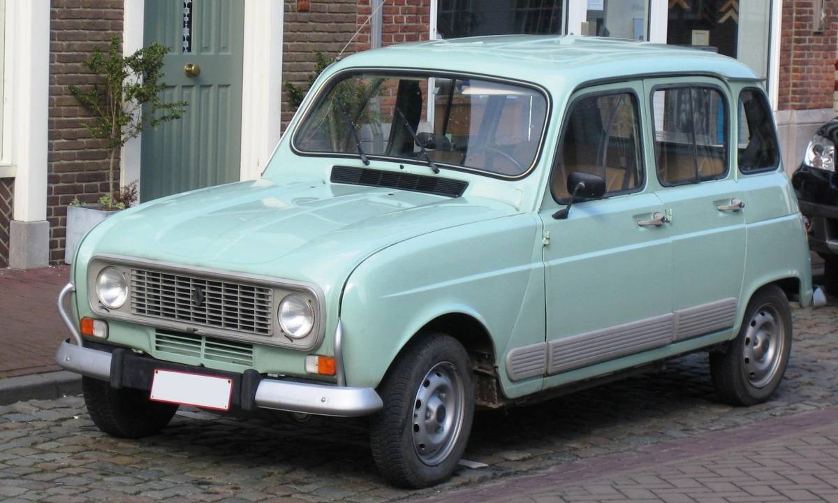 Renault 4: le immagini del restyling 