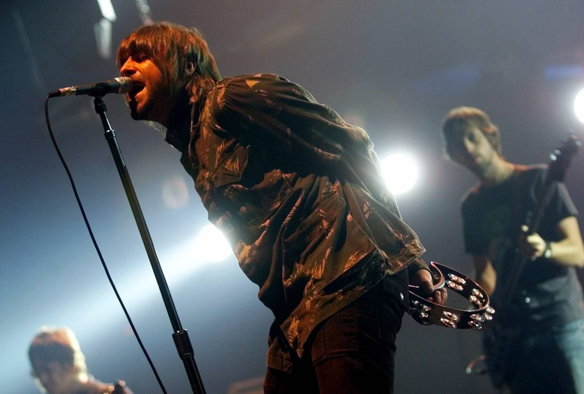 Liam Gallagher: "Dovrebbero sparare a Noel, massacra Oasis"